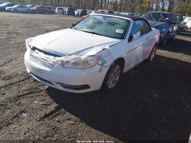 Продаж на аукціоні авто 2011 Chrysler 200 Touring, vin: 1C3BC2EG0BN571693, номер лоту: 45012289