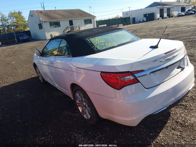 Продаж на аукціоні авто 2011 Chrysler 200 Touring, vin: 1C3BC2EG0BN571693, номер лоту: 45012289