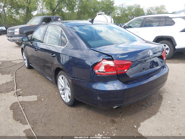 45012319 :رقم المزاد ، 1VWBS7A36EC065068 vin ، 2014 Volkswagen Passat 1.8t Se مزاد بيع