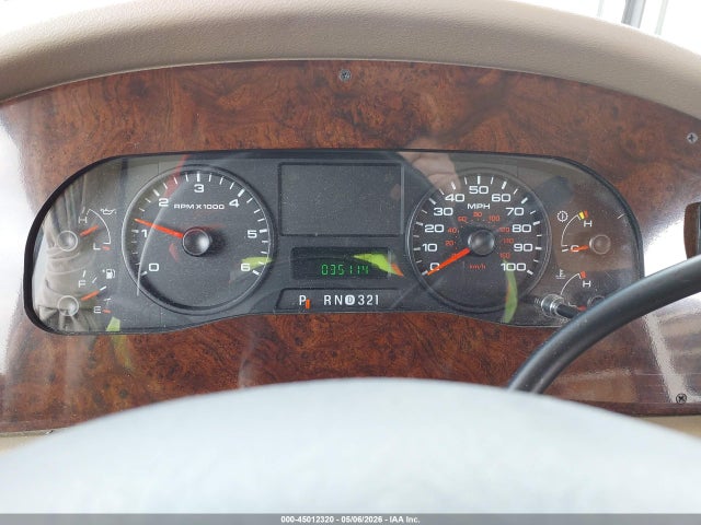 45012320 :رقم المزاد ، 1F6NF53Y260A01455 vin ، 2006 Ford F550 Super Duty Stripped Chass مزاد بيع