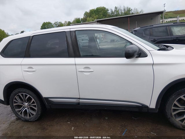 2017 Mitsubishi Outlander Es მანქანა იყიდება აუქციონზე, vin: JA4AZ2A31HZ012691, აუქციონის ნომერი: 45012335