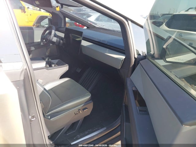 Продажа на аукционе авто 2024 Tesla Cybertruck All-wheel Drive, vin: 7G2CEHED8RA056642, номер лота: 45012340