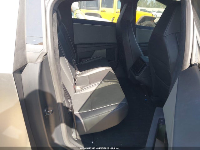 Продажа на аукционе авто 2024 Tesla Cybertruck All-wheel Drive, vin: 7G2CEHED8RA056642, номер лота: 45012340