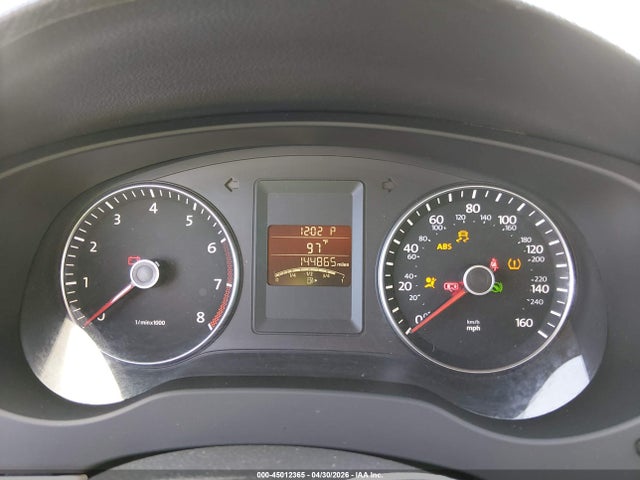 2014 Volkswagen Jetta 1.8t Se მანქანა იყიდება აუქციონზე, vin: 3VWD07AJ5EM419237, აუქციონის ნომერი: 45012365