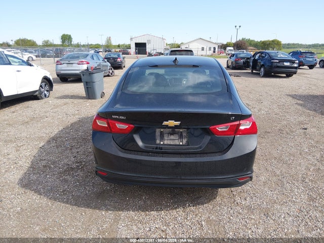 Продажа на аукционе авто 2018 Chevrolet Malibu Lt, vin: 1G1ZD5ST3JF266670, номер лота: 45012381