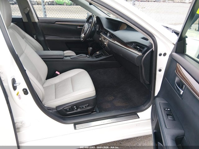 2014 Lexus Es 350 მანქანა იყიდება აუქციონზე, vin: JTHBK1GG9E2145009, აუქციონის ნომერი: 45012383