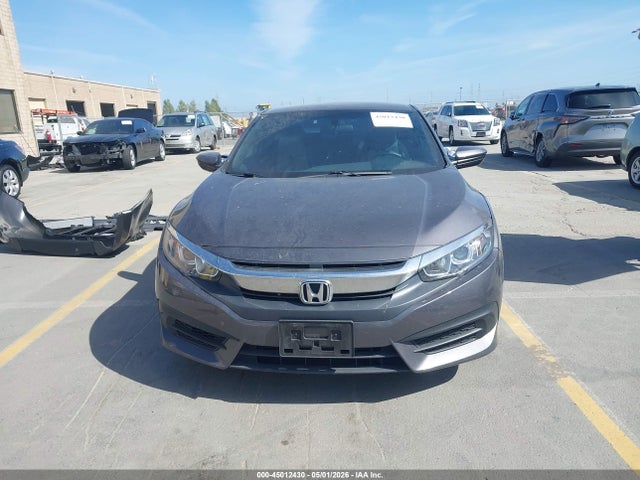 45012430 :رقم المزاد ، 2HGFC4B53HH312498 vin ، 2017 Honda Civic Lx مزاد بيع