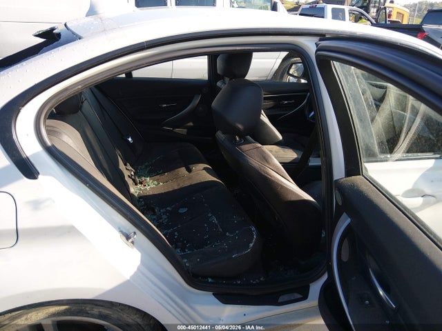 45012441 :رقم المزاد ، WBA3B3C59DF535683 vin ، 2013 Bmw 328i Xdrive مزاد بيع