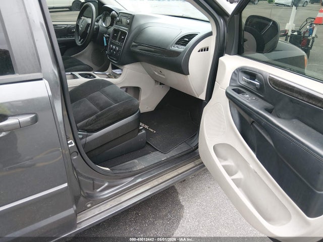 45012442 :رقم المزاد ، 2C4RDGCG0GR388232 vin ، 2016 Dodge Grand Caravan Sxt مزاد بيع