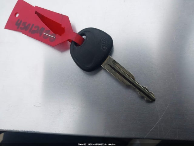 45012455 :رقم المزاد ، KNAFE222395636687 vin ، 2009 Kia Spectra Ex مزاد بيع