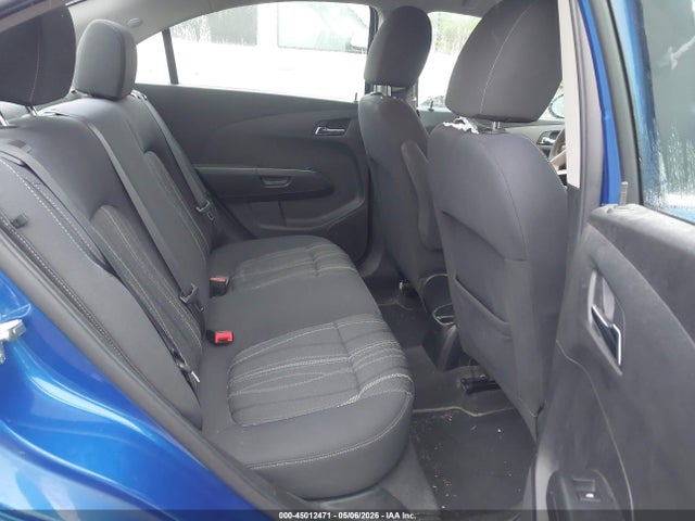 45012471 :رقم المزاد ، 1G1JC5SH8G4165818 vin ، 2016 Chevrolet Sonic Lt Auto مزاد بيع