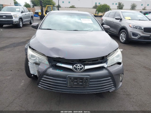 2015 Toyota Camry Le მანქანა იყიდება აუქციონზე, vin: 4T1BF1FK7FU992060, აუქციონის ნომერი: 45012480