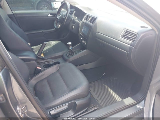 Продаж на аукціоні авто 2011 Volkswagen Jetta 2.5l Se, vin: 3VWBX7AJ1BM313687, номер лоту: 45012522