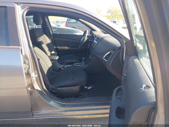 45012539 :رقم المزاد ، 1C3CDZAB4DN618022 vin ، 2013 Dodge Avenger Se مزاد بيع