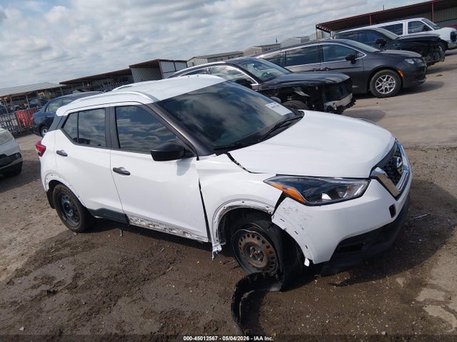 Продаж на аукціоні авто 2019 Nissan Kicks S, vin: 3N1CP5CU8KL562547, номер лоту: 45012567