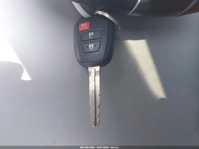 2022 Toyota Tacoma Trd Off Road მანქანა იყიდება აუქციონზე, vin: 3TYCZ5AN5NT083069, აუქციონის ნომერი: 45012592