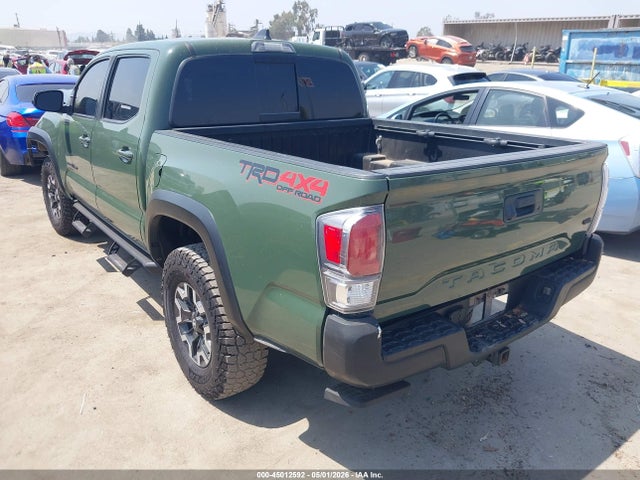 2022 Toyota Tacoma Trd Off Road მანქანა იყიდება აუქციონზე, vin: 3TYCZ5AN5NT083069, აუქციონის ნომერი: 45012592