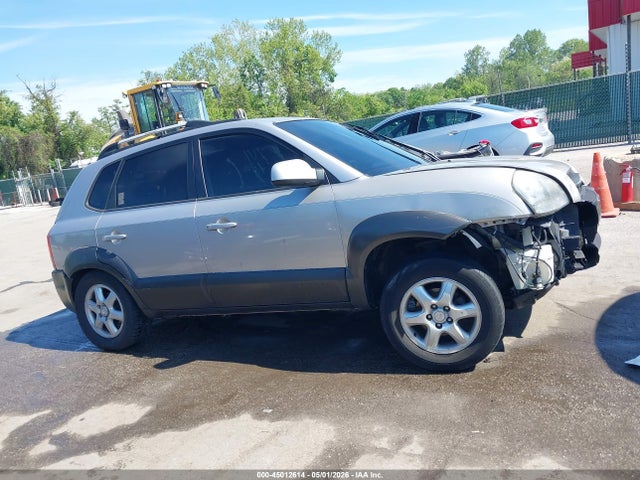 Продажа на аукционе авто 2005 Hyundai Tucson Gls/lx, vin: KM8JN12D95U044800, номер лота: 45012614
