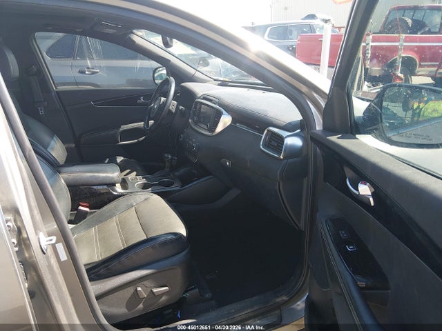 5XYPKDA53HG300437 KIA Sorento 3.3l Sxl