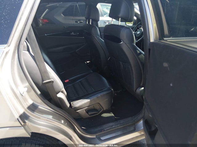 5XYPKDA53HG300437 KIA Sorento 3.3l Sxl