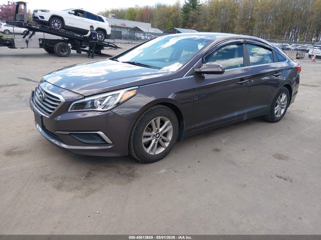 2017 Hyundai Sonata Se მანქანა იყიდება აუქციონზე, vin: 5NPE24AF7HH438247, აუქციონის ნომერი: 45012659