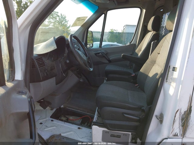 45012667 :رقم المزاد ، WD3PE7CC9C5615016 vin ، 2012 Mercedes-benz Sprinter 2500 Normal Roof مزاد بيع