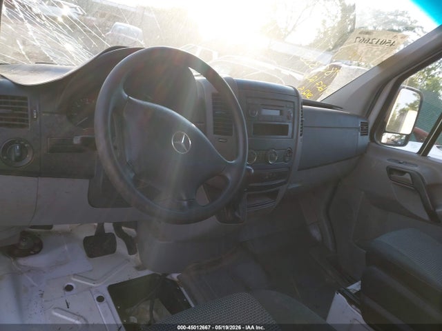 45012667 :رقم المزاد ، WD3PE7CC9C5615016 vin ، 2012 Mercedes-benz Sprinter 2500 Normal Roof مزاد بيع