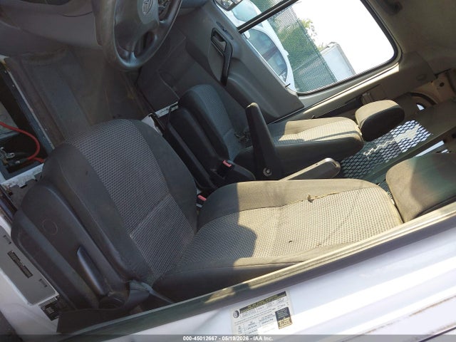 45012667 :رقم المزاد ، WD3PE7CC9C5615016 vin ، 2012 Mercedes-benz Sprinter 2500 Normal Roof مزاد بيع