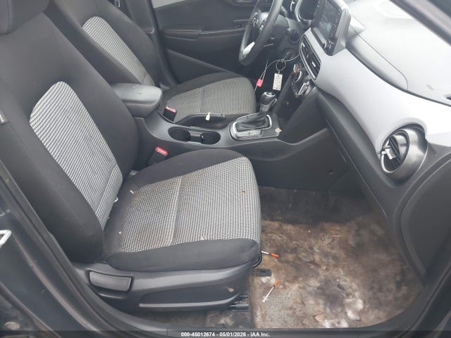 45012674 :رقم المزاد ، KM8K12AA2MU642240 vin ، 2021 Hyundai Kona Se مزاد بيع