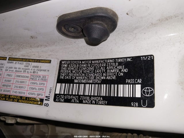 Toyota C-HR LE 2021 NMTKHMBX4MR139567 Image 9