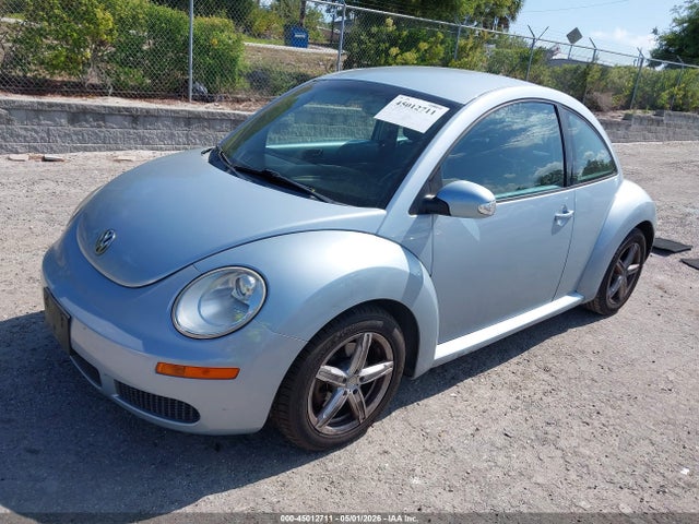 2010 Volkswagen New Beetle 2.5l მანქანა იყიდება აუქციონზე, vin: 3VWPG3AG8AM010634, აუქციონის ნომერი: 45012711