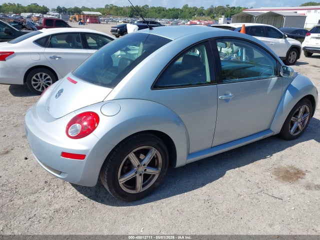2010 Volkswagen New Beetle 2.5l მანქანა იყიდება აუქციონზე, vin: 3VWPG3AG8AM010634, აუქციონის ნომერი: 45012711