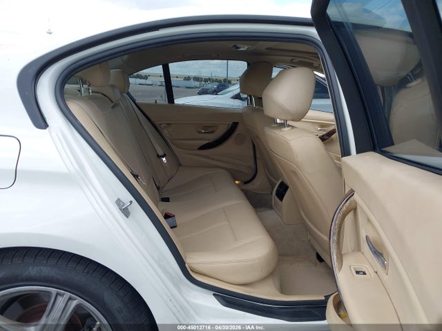 Продажа на аукционе авто 2015 Bmw 320i, vin: WBA3B1C58FP681106, номер лота: 45012716