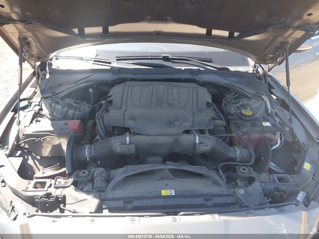 SAJBJ4BV4HCY43054 Jaguar Xf 35t Premium