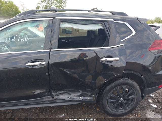 Продажа на аукционе авто 2018 Nissan Rogue Sv, vin: 5N1AT2MV7JC775811, номер лота: 45012766