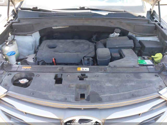 Продажа на аукционе авто 2017 Hyundai Santa Fe Sport 2.4l, vin: 5XYZUDLB5HG445761, номер лота: 45012775