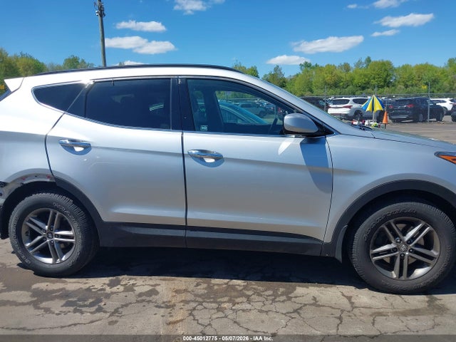 Продажа на аукционе авто 2017 Hyundai Santa Fe Sport 2.4l, vin: 5XYZUDLB5HG445761, номер лота: 45012775