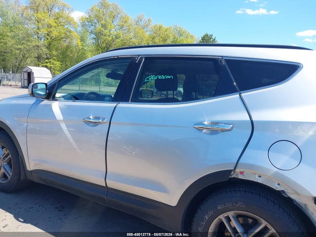 Продажа на аукционе авто 2017 Hyundai Santa Fe Sport 2.4l, vin: 5XYZUDLB5HG445761, номер лота: 45012775