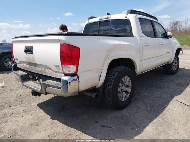 2017 Toyota Tacoma Sr5 V6 მანქანა იყიდება აუქციონზე, vin: 3TMCZ5AN0HM094240, აუქციონის ნომერი: 45012790