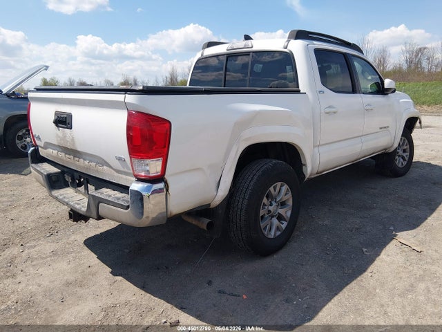 2017 Toyota Tacoma Sr5 V6 მანქანა იყიდება აუქციონზე, vin: 3TMCZ5AN0HM094240, აუქციონის ნომერი: 45012790