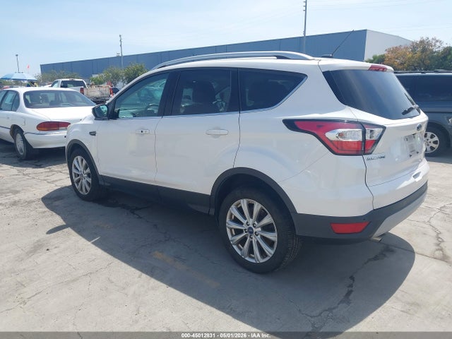 Ford Escape Titanium 2017 1FMCU9JD7HUD42729 Image 3