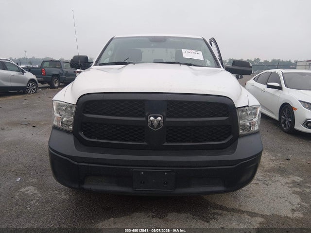 45012841 :رقم المزاد ، 1C6RR6FG9PS592962 vin ، 2023 Ram 1500 Classic Tradesman  4x2 6'4 Box مزاد بيع