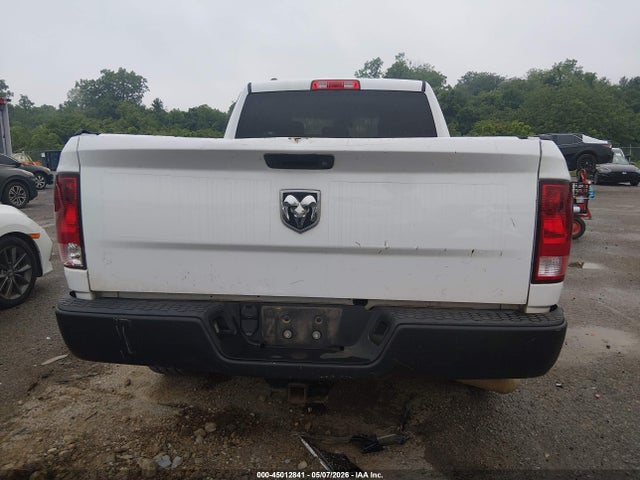 45012841 :رقم المزاد ، 1C6RR6FG9PS592962 vin ، 2023 Ram 1500 Classic Tradesman  4x2 6'4 Box مزاد بيع
