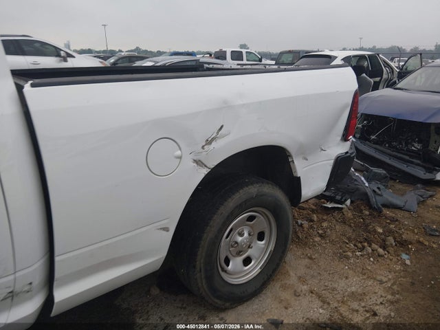 45012841 :رقم المزاد ، 1C6RR6FG9PS592962 vin ، 2023 Ram 1500 Classic Tradesman  4x2 6'4 Box مزاد بيع