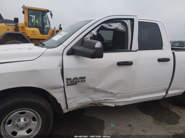 45012841 :رقم المزاد ، 1C6RR6FG9PS592962 vin ، 2023 Ram 1500 Classic Tradesman  4x2 6'4 Box مزاد بيع