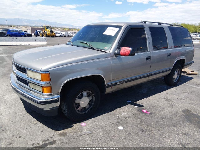 1999 Chevrolet Suburban 1500 Lt მანქანა იყიდება აუქციონზე, vin: 3GNEC16R5XG223396, აუქციონის ნომერი: 45012842