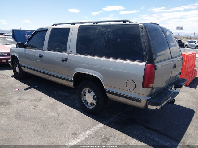 1999 Chevrolet Suburban 1500 Lt მანქანა იყიდება აუქციონზე, vin: 3GNEC16R5XG223396, აუქციონის ნომერი: 45012842