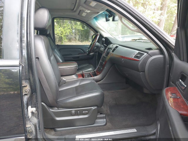 45012857 :رقم المزاد ، 3GYFK22209G194417 vin ، 2009 Cadillac Escalade Ext Standard مزاد بيع