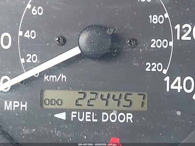 Продажа на аукционе авто 2000 Toyota Camry Le, vin: 4T1BG22K0YU618594, номер лота: 45012884