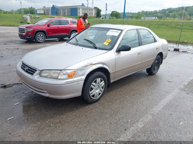 Продажа на аукционе авто 2000 Toyota Camry Le, vin: 4T1BG22K0YU618594, номер лота: 45012884